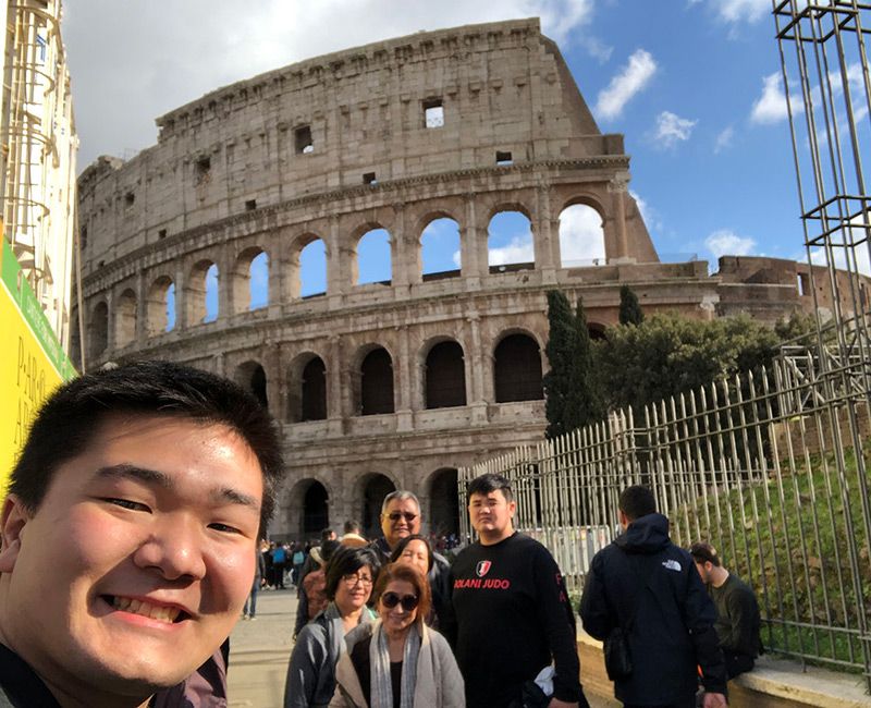 Dane Yamashiro (EE/M.S. EE 4th Year) with his family visiting Rome’s Colosseum
