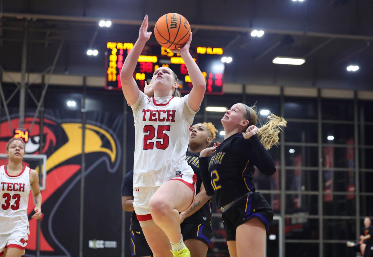 Illinois Tech women's basketball player Chloe Churilla goes up for a layup at Keating Hall