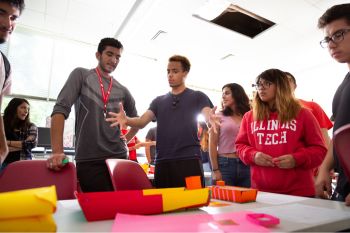 Illinois Tech Launches Innovative Discover+ Program for Students Exploring Academic and Career Pathways