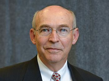 Illinois Tech Alumni Board Chair Bob Hoel