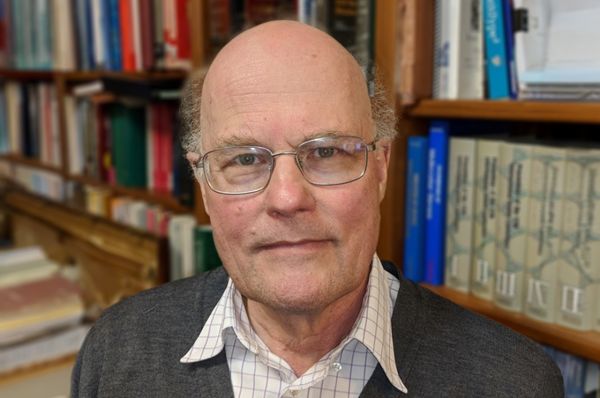 Research Associate Professor Research Professor, a Master of Molecular Mysteries, Named AAAS Fellow ...
