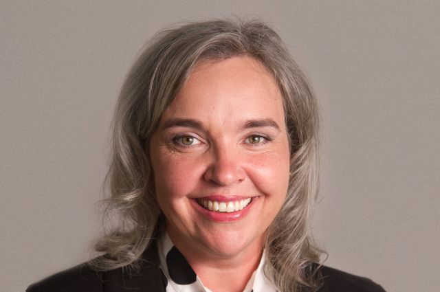 Jennifer deWinter, new dean of Lewis College of Science and Letters